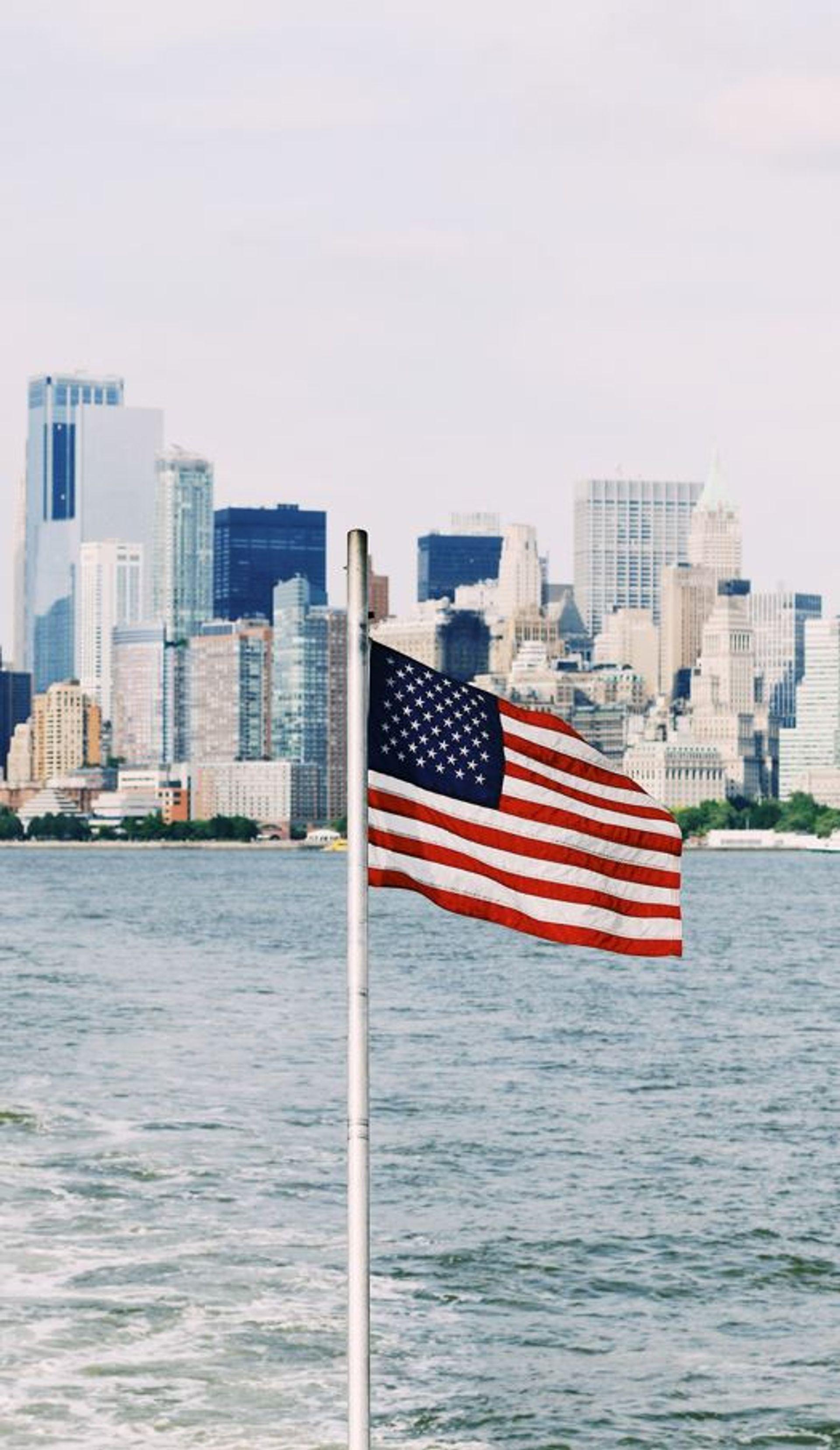 Image link in a carousel for United States